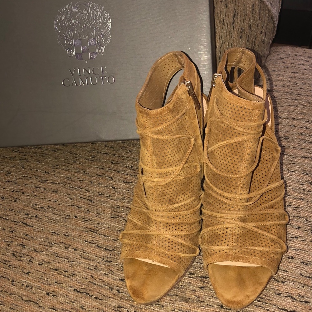 Open Toe Sandals w/Small Heel